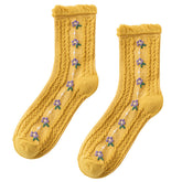 Calcetines florales estilo cottagecore